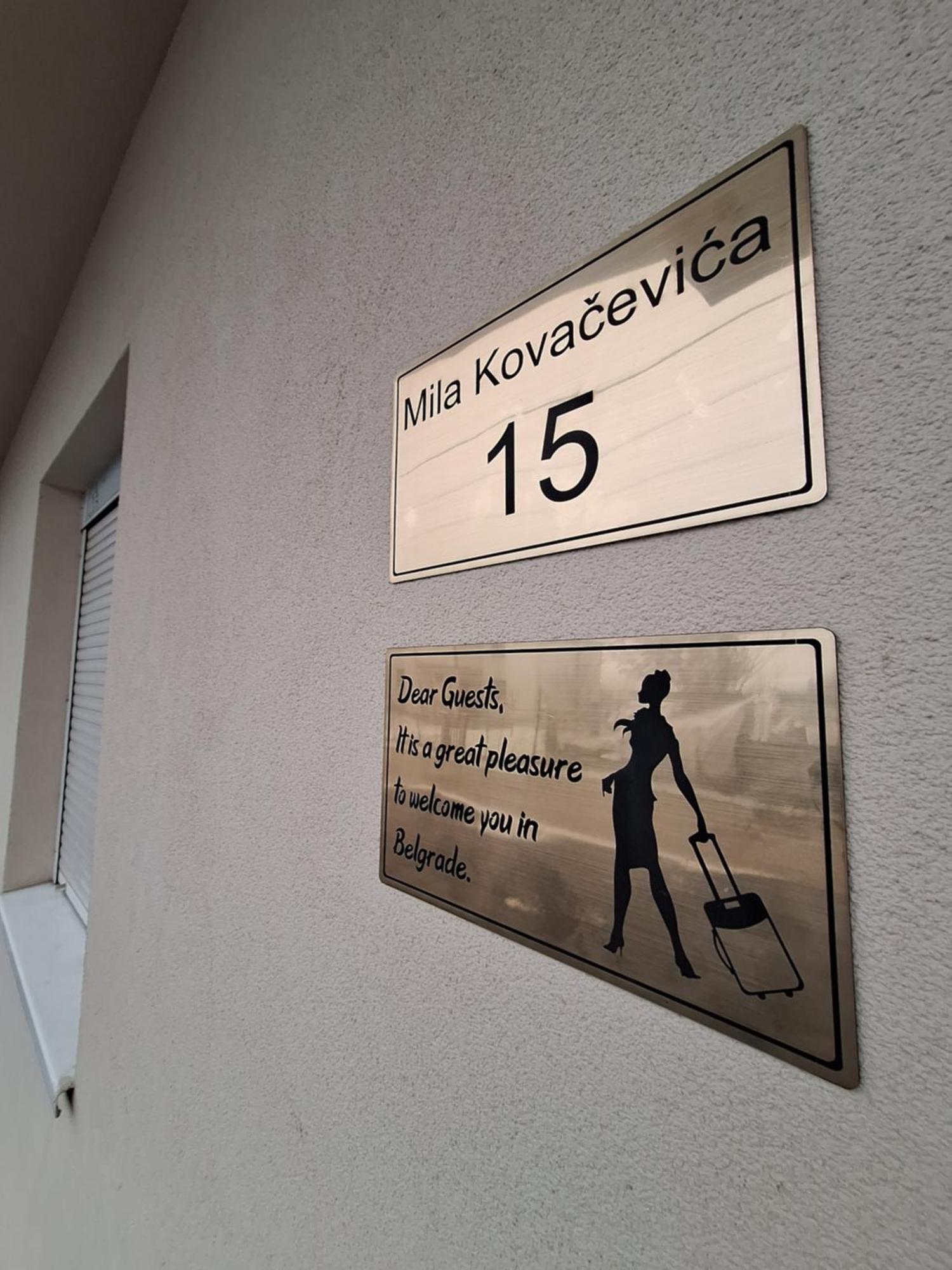 Expo Airport Otel Surčin Exterior foto